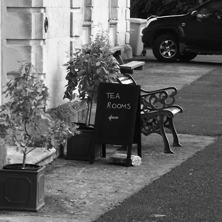 Double In Richmond House Pensión Fermoy